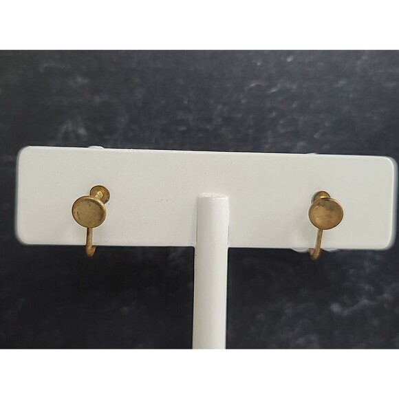 Western Germany White Floral Screwback Earrings Vintage - Picture 9 of 10